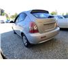 Image 20 : A12 T -- 2008 HYUNDAI ACCENT SILVER 243771 KMS
