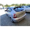 Image 21 : A12 T -- 2008 HYUNDAI ACCENT SILVER 243771 KMS