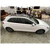 Image 13 : C6J -- 2018 HYUNDAI ELANTRA GT WHITE 191924 KMS