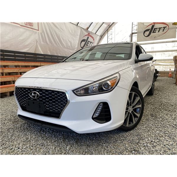 C6J -- 2018 HYUNDAI ELANTRA GT WHITE 191924 KMS
