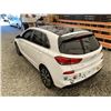 Image 22 : C6J -- 2018 HYUNDAI ELANTRA GT WHITE 191924 KMS