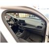 Image 37 : C6J -- 2018 HYUNDAI ELANTRA GT WHITE 191924 KMS