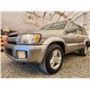 Image 2 : A10 --  2001 INFINITI QX4 GREY 316439 KMS