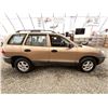 Image 11 : A12C --  2002 HYUNDAI SANTA FE GL GOLD 213088 KMS