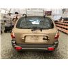 Image 18 : A12C --  2002 HYUNDAI SANTA FE GL GOLD 213088 KMS