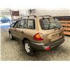 Image 21 : A12C --  2002 HYUNDAI SANTA FE GL GOLD 213088 KMS