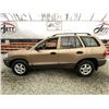 Image 23 : A12C --  2002 HYUNDAI SANTA FE GL GOLD 213088 KMS
