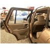 Image 46 : A12C --  2002 HYUNDAI SANTA FE GL GOLD 213088 KMS