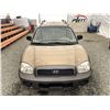 Image 7 : A12C --  2002 HYUNDAI SANTA FE GL GOLD 213088 KMS