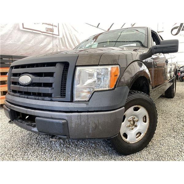 A12F --  2009 FORD F150 BROWN 242678 KMS