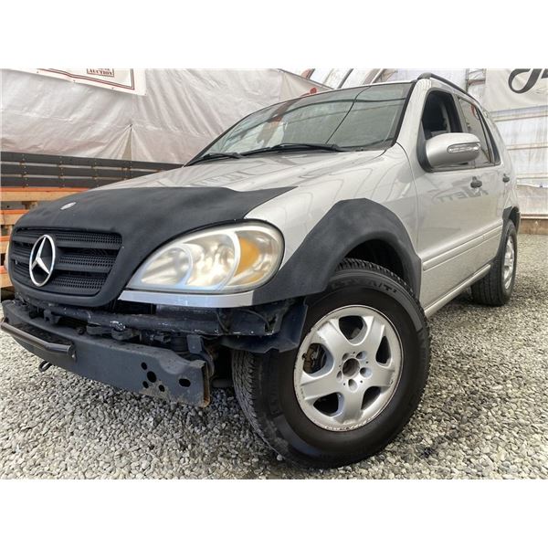 A12H --  2002 MERCEDES ML 320 SILVER 271,527 KMS