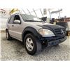 Image 8 : A12H --  2002 MERCEDES ML 320 SILVER 271,527 KMS