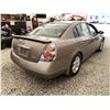 Image 15 : A12J --  2004 NISSAN ALTIMA S BROWN 227,171 KMS