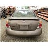 Image 18 : A12J --  2004 NISSAN ALTIMA S BROWN 227,171 KMS