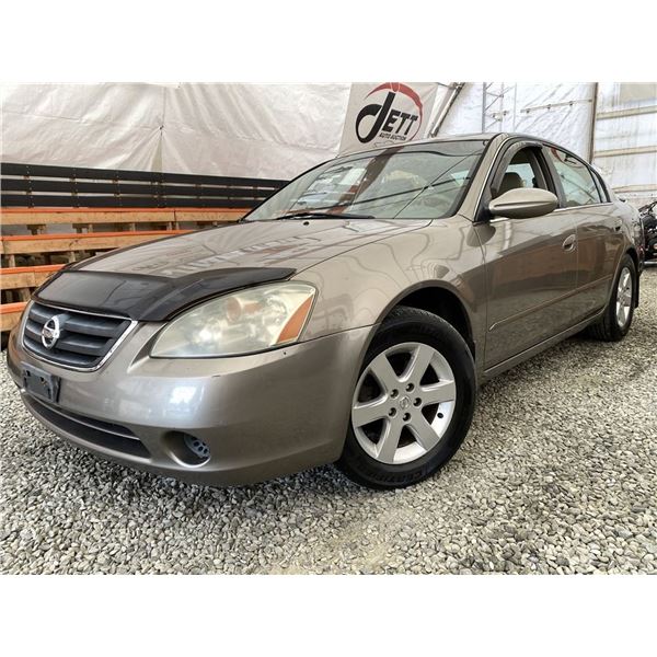 A12J --  2004 NISSAN ALTIMA S BROWN 227,171 KMS