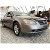 Image 8 : A12J --  2004 NISSAN ALTIMA S BROWN 227,171 KMS