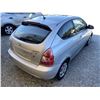 Image 16 : A12 T -- 2008 HYUNDAI ACCENT SILVER 243771 KMS