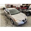 Image 10 : A12E --  2008 PONTIAC G6 SILVER 60534 KMS