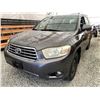 Image 3 : A12G --  2009 TOYOTA HIGHLANDER LIMITED GREY 364,400 KMS