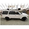 Image 12 : A2 --  1998 LINCOLN NAVIGATOR WHITE 358956 KMS