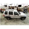 Image 13 : A8 --  2003 JEEP LIBERTY SILVER 275988 KMS