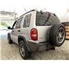 Image 20 : A8 --  2003 JEEP LIBERTY SILVER 275988 KMS