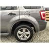 Image 25 : A6 --  2010 FORD ESCAPE XLT GREY 204863 KMS