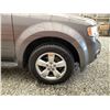Image 29 : A6 --  2010 FORD ESCAPE XLT GREY 204863 KMS