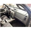 Image 38 : A6 --  2010 FORD ESCAPE XLT GREY 204863 KMS