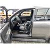 Image 48 : A6 --  2010 FORD ESCAPE XLT GREY 204863 KMS