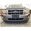 Image 5 : A6 --  2010 FORD ESCAPE XLT GREY 204863 KMS