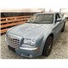 Image 3 : A4 --  2008 CRYSLER 300 BLUE 218818 KMS  "NO RESERVE"