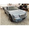 Image 9 : A4 --  2008 CRYSLER 300 BLUE 218818 KMS  "NO RESERVE"