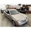 Image 10 : A12K --  2008 MERCEDES E320 BLUETEC BEIGE 229073 KMS