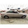 Image 11 : A12K --  2008 MERCEDES E320 BLUETEC BEIGE 229073 KMS