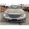Image 6 : A12K --  2008 MERCEDES E320 BLUETEC BEIGE 229073 KMS