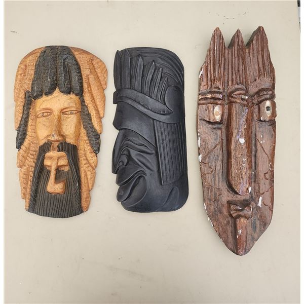 RASTAFARIAN WOODEN ART WITH OTHER WOODEN CARVINGS