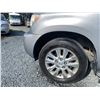 Image 25 : B2 --  2009 TOYOTA SEQUOIA PLATINUM GREY 446306 KMS