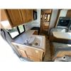 Image 21 : 0J --  2002 WINNEBAGO BRAVE 33FT WHITE 75542 KMS
