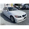 Image 9 : B3 --  2007 BMW 328 I WHITE 133077 KMS
