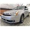 Image 2 : E3 --  2010 FORD FOCUS SE SILVER 171114 KMS