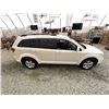 Image 12 : A12I --  2013 DODGE JOURNEY SE WHITE 253775 KMS  "NO RESERVE"
