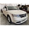 Image 9 : A12I --  2013 DODGE JOURNEY SE WHITE 253775 KMS  "NO RESERVE"