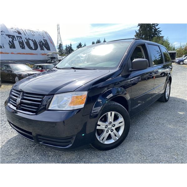 A12R --  2010 DODGE GRAND CARAVAN BLUE 376530 KMS