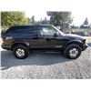 Image 11 : A12Q --  2005 CHEVROLET BLAZER ZR2 BLACK 299228 KMS