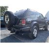 Image 12 : A12Q --  2005 CHEVROLET BLAZER ZR2 BLACK 299228 KMS