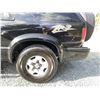 Image 23 : A12Q --  2005 CHEVROLET BLAZER ZR2 BLACK 299228 KMS