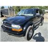 Image 3 : A12Q --  2005 CHEVROLET BLAZER ZR2 BLACK 299228 KMS