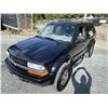Image 4 : A12Q --  2005 CHEVROLET BLAZER ZR2 BLACK 299228 KMS
