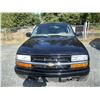 Image 6 : A12Q --  2005 CHEVROLET BLAZER ZR2 BLACK 299228 KMS